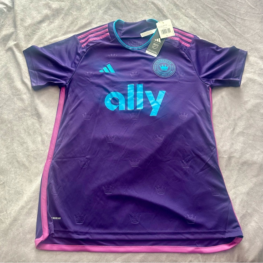 Adidas 2023 Charlotte FC Purple Crown Jewel Kit Jersey Women’s Size Large